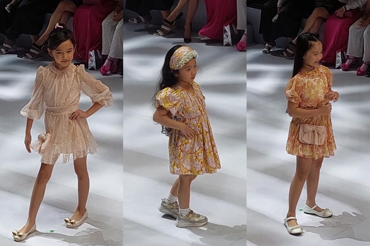 Fashion show yang digelar oleh Gingersnaps Indonesia dalam ajang Plaza Indonesia Fashion Week 2024, Sabtu (2/3/2024), menampilkan koleksi Raya Radiance. 