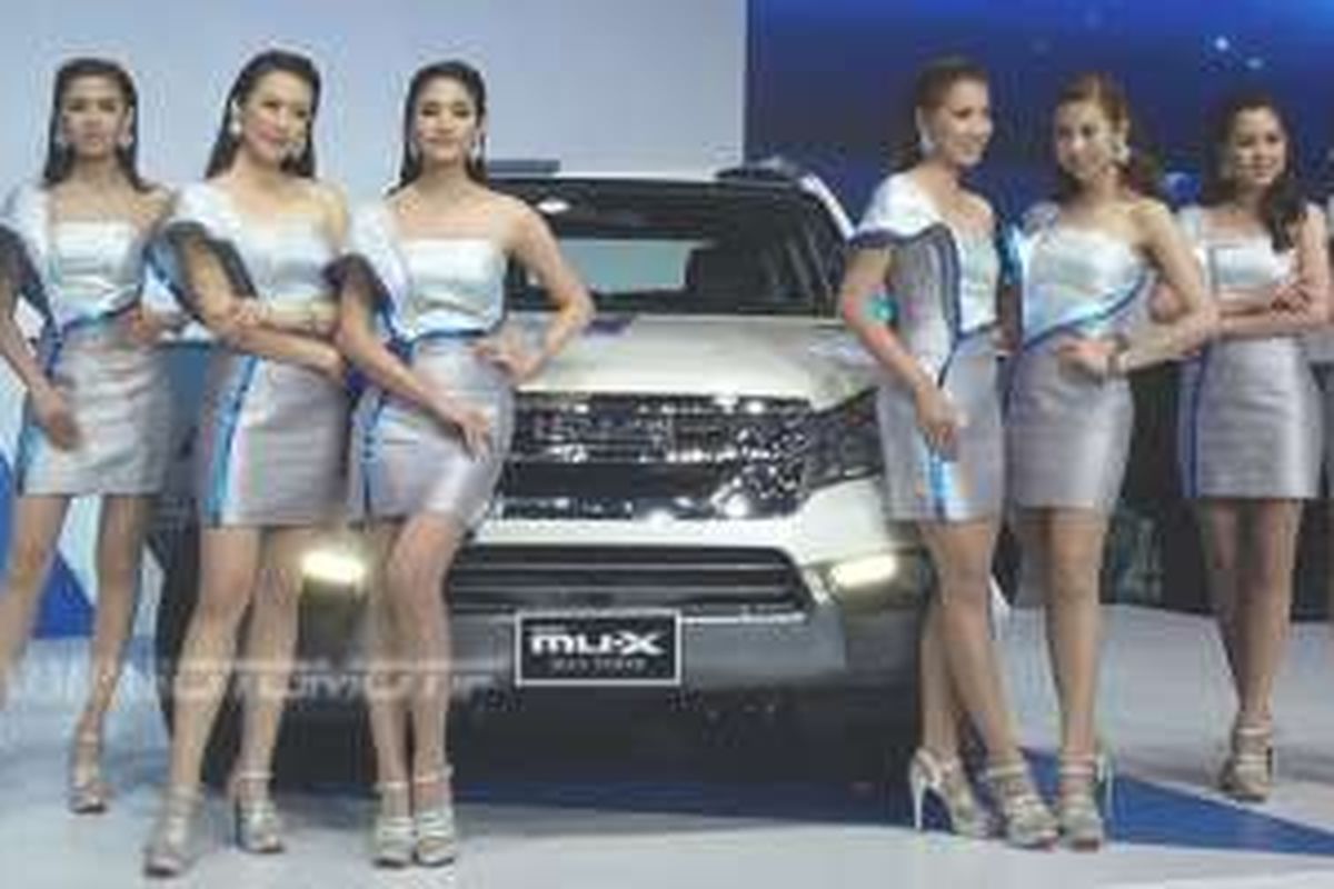 Isuzu MU-X meluncurkan varian baru dengan mesin lebih kecil.