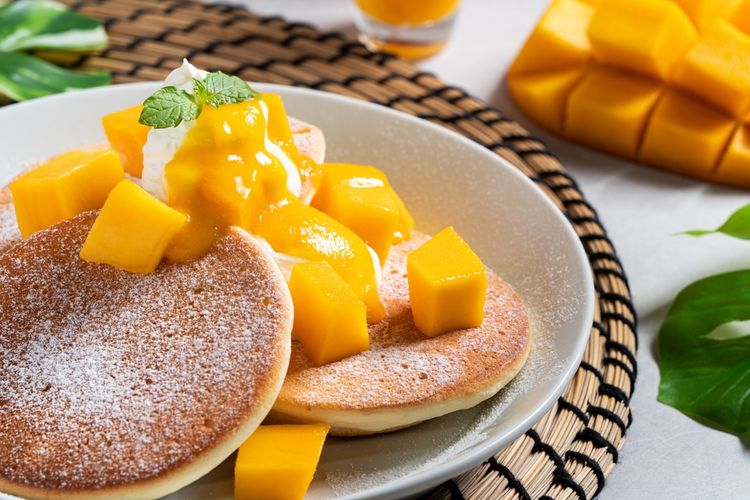 Ilustrasi pancake mangga.