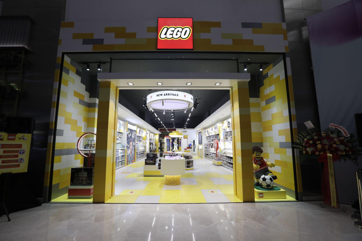 Pembukaan Lego Certified Store di Mall of Indonesia, Jakarta, Rabu (10/8/2022).