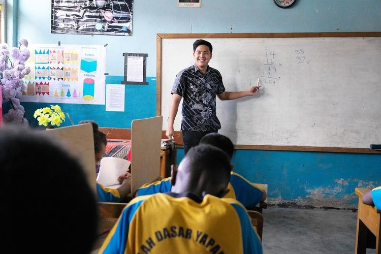 Jerome Polin saat mengajar di Wamena, Papua.