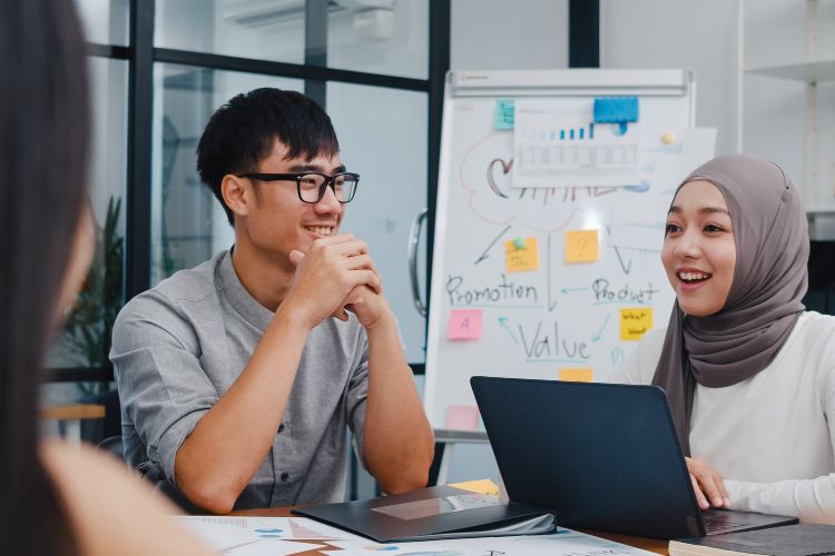 Gaji Bukan Segalanya, Ini Faktor yang Membuat Karyawan Tak Mudah Resign