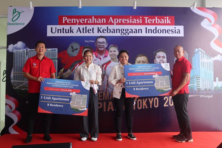 Ganda putri Indonesia peraih emas Olimpiade Tokyo 2020, Greysia Polii/Apryani Rahayu, masing-masing mendapatkan apresiasi berupa apartemen senilai Rp 680 juta dari B Residence Serpong