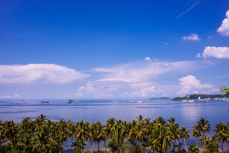 Pantai Nirwana, salah satu wisata pantai di Padang.