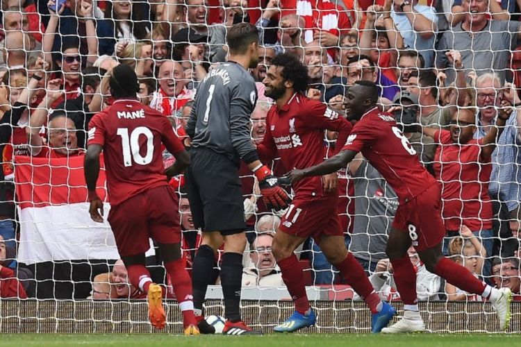 Mohamed Salah merayakan gol Liverpool ke gawang West Ham United pada pertandingan pekan pertama Premier League di Stadion Anfield, 12 Agustus 2018. 