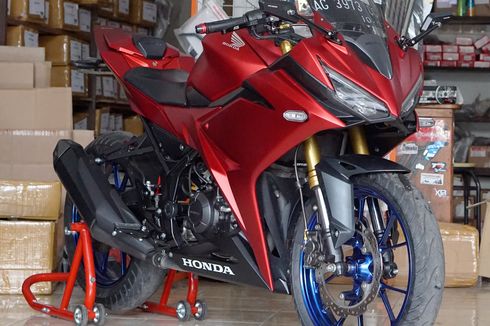 Honda CB150R dan CBR150R Lama Bisa Ganti Upside Down Orisinal