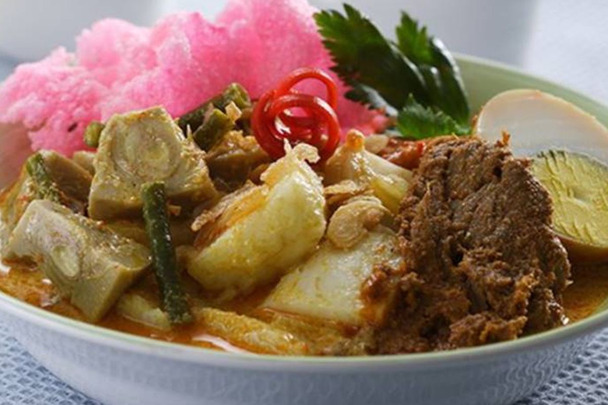 Ketupat Kuah Padang