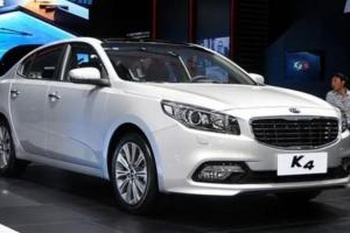 Sedan baru Kia K4