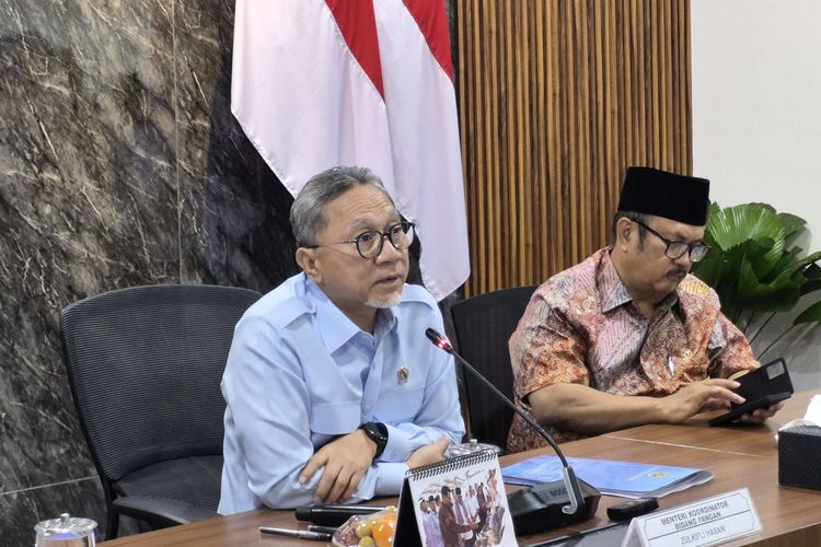 Zulhas Janji Tertibkan Kopdes di Atas Gunung Sebelum 2 Tahun Pemerintahan Prabowo 