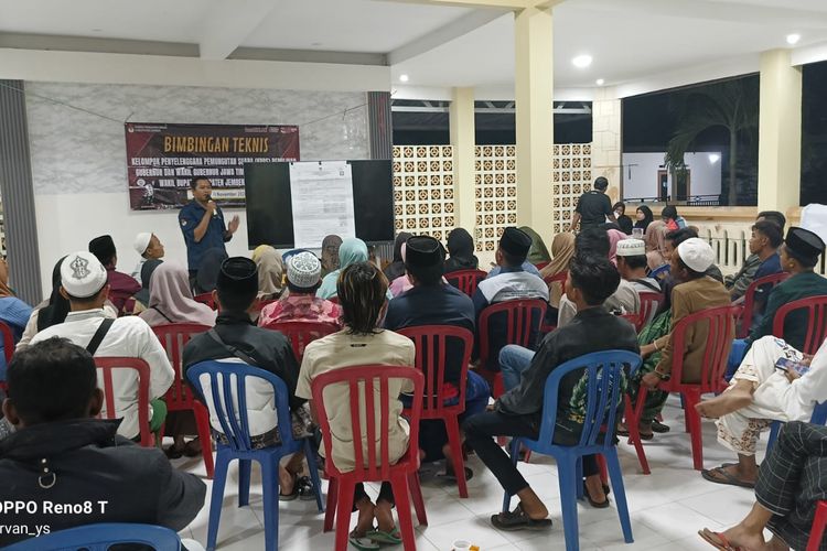 Kegiatan Bimtek yang digelar oleh PPK Kecamatan Silo pada KPPS untuk mensukseskan Pilkada Jember 