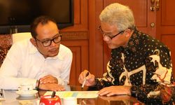 Terkait Kenaikan UMK, Ganjar Utamakan Dialog dengan Berbagai Pihak