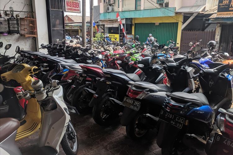 sepedaa motor yang dijajakan di Bursa Motor Bekas, Jalan Langsat, Koja, Jakarta Utara
