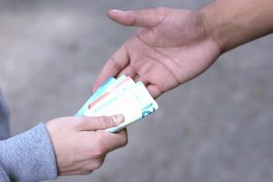 Baru Tiba dari Bandara Soetta, Penumpang Mobil Sewa Diperas Rp 780.000