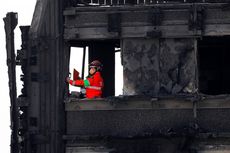 Korban Tewas Kebakaran Menara Grenfell Bisa Mencapai 58 Orang