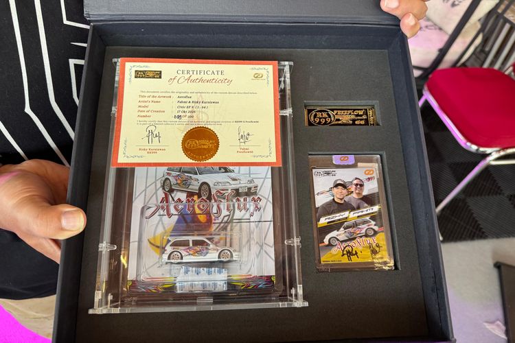 Honda Civic Nouva EF9 ?AeroFlux? Restomod Karya RK999 x Freeflow.66 Mejeng di IDEXII 2025