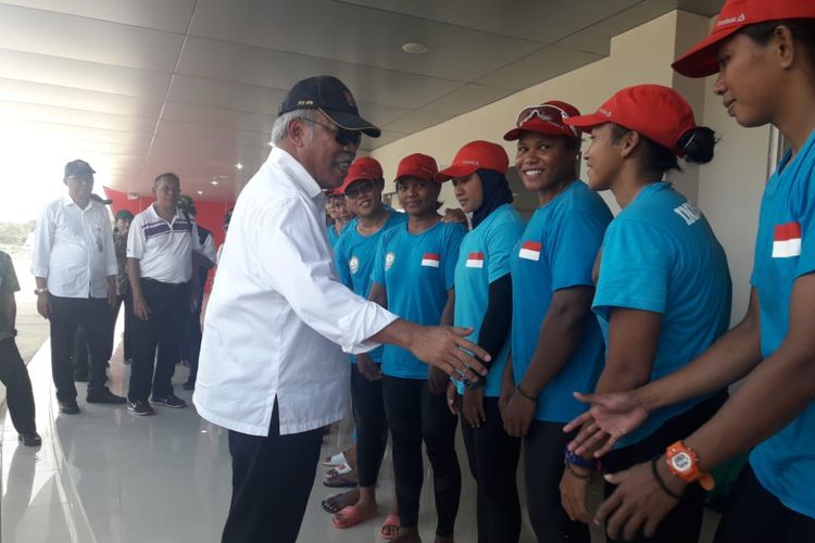 Basuki Hadimuljono buka Kejurnas Perahu Naga di Palembang, 13 Juli 2018.