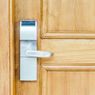 4 Hal yang Perlu Diperhatikan Sebelum Membeli Smart Lock Door
