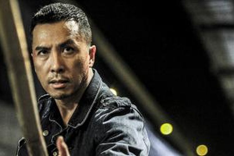 Donnie Yen berakting dalam film Kungfu Jungle.