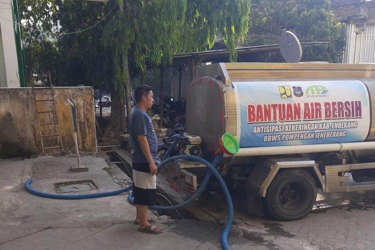 Water Crisis Disrupts Services at RSUD Massenrempulu Sulsel, Patient Families Must Buy Water for Sanitation