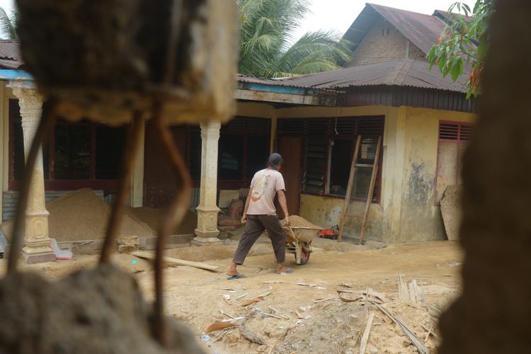 Listrik Daerah Terdampak Bencana Sumbar Pulih, Infrastruktur dan Lahan Pertanian Masih Butuh Perhatian