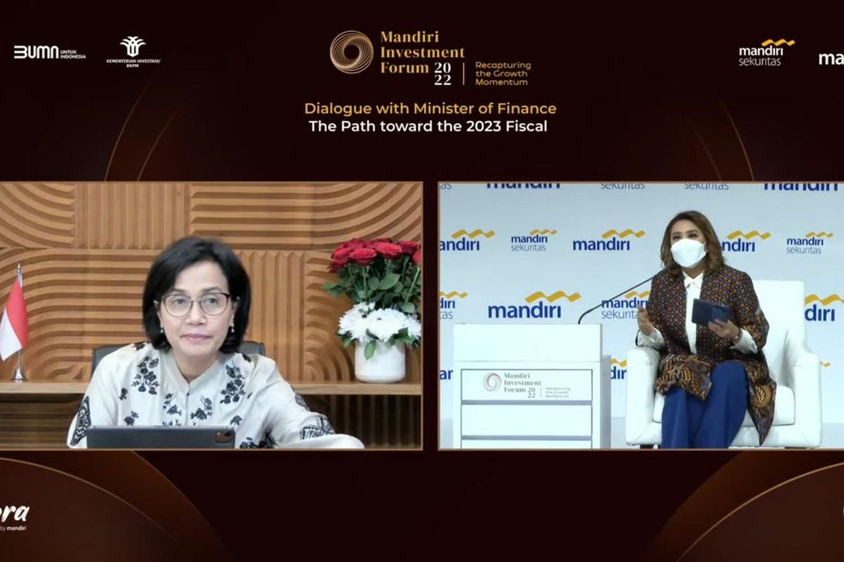 Menteri Keuangan Sri Mulyani Indrawati dalam Mandiri Investment Forum 2022 di Jakarta, Rabu (9/2/2022).