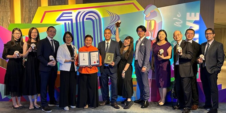 QI Group dinobatkan sebagai Employer of the Year di HR Asia Awards 2023 Hong Kong. 