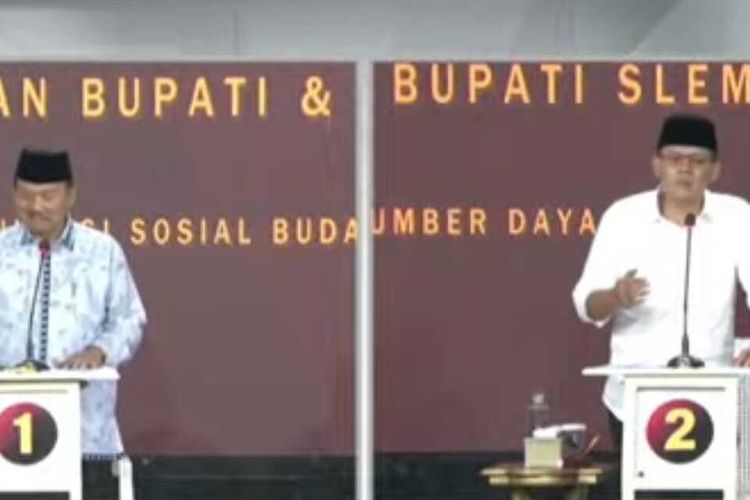 Calon wakil bupati nomor urut 1 Sukamto dan calon wakil bupati nomor urut 2 Danang Maharsa saat debat putaran kedua Pilkada Sleman 2024, Minggu (3/11/2024) (Foto tangkapan layar dari You Tube KPU Sleman)