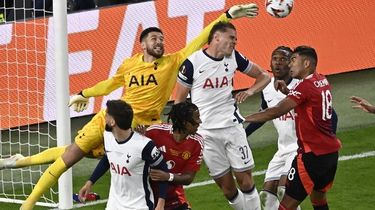 Di Gregorio Mulai Melempem, Juventus Ganggu Inter Milan Buru Vicario