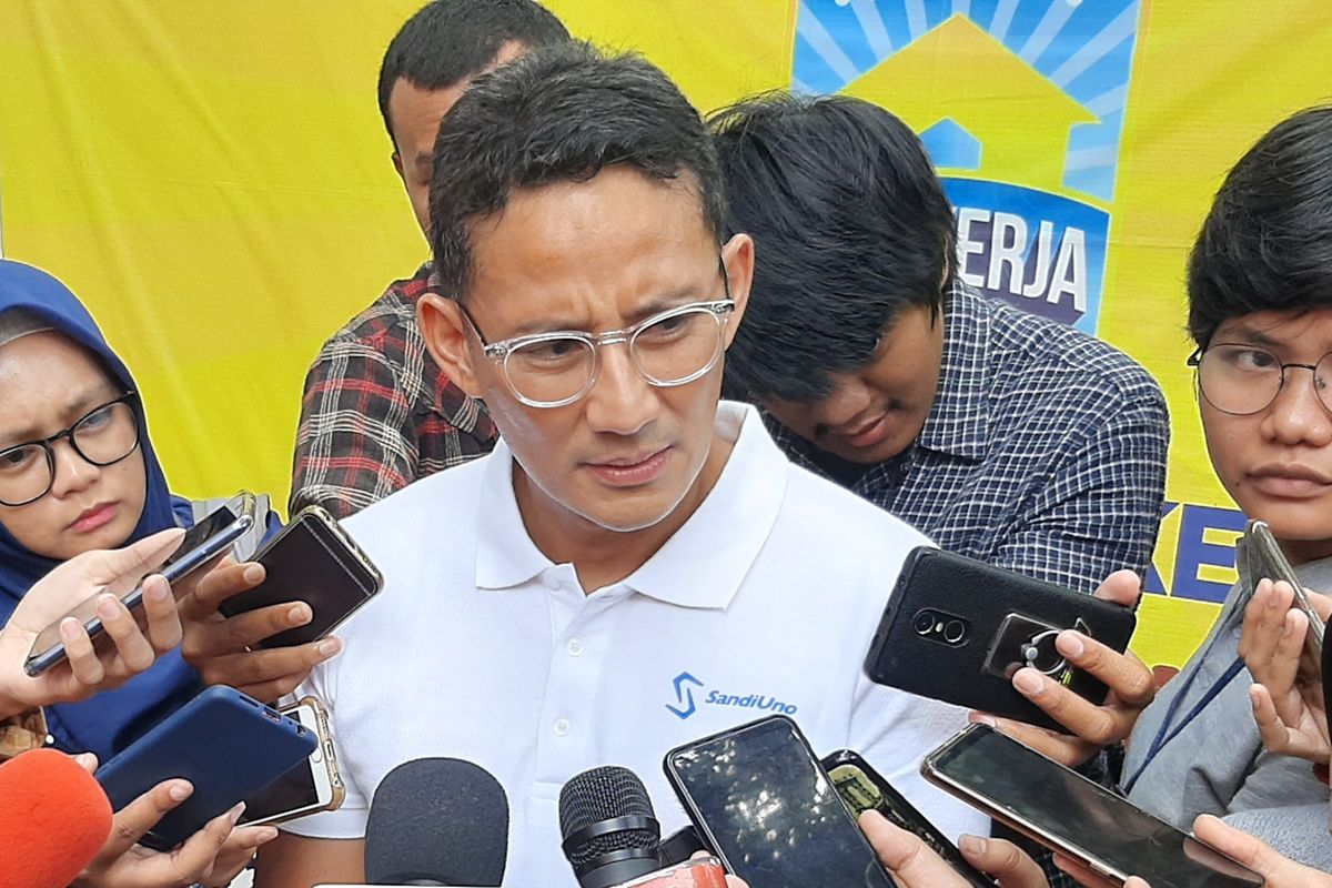 Wakil Ketua Dewan Pembina Partai Gerindra Sandiaga Uno di Rumah Siap Kerja, Jakarta Selatan, Sabtu (22/2/2020).