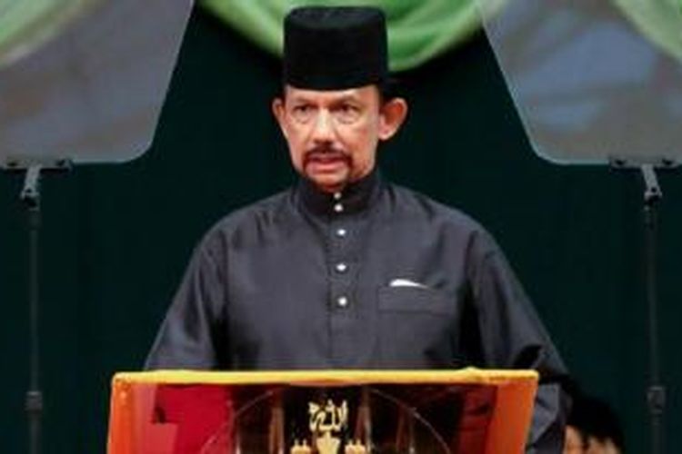 Sultan Hassanal Bolkiah menyampaikan pidato dalam sebuah acara