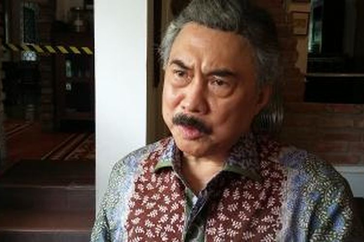 Hakim Agung Gayus Lumbuun, saat ditemui seusai menjadi narasumber dalam diskusi hukum di Cikini, Jakarta Pusat, Rabu (17/6/2015).