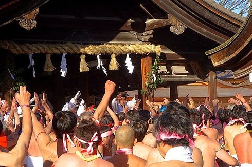 Pertama dalam 1.250 Tahun, Jepang Izinkan Wanita Terlibat di Festival Pria Telanjang
