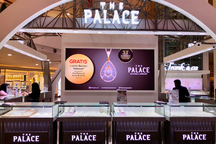 Gerai The Palace Jeweler di Dazzling Jewelry Festival, Mall Kelapa Gading, Jakarta