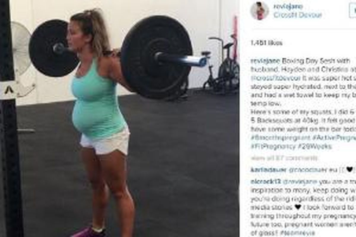 Rvie Jane Schuls tengah hamil enam bulan dan tetap aktif berolahraga angkat beban. 