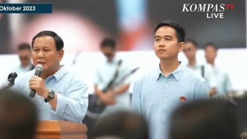 Kelakar Prabowo ke Gibran: Capres Diperintah Cawapres untuk Duduk
