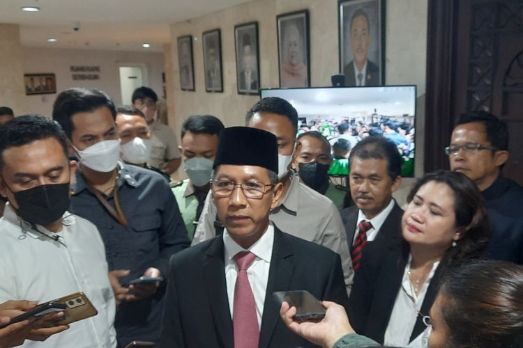 Penjabat DKI Jakarta Heru Budi Hartono saat ditemui di Gedung DPRD DKI, Jakarta, Selasa (8/11/2022).