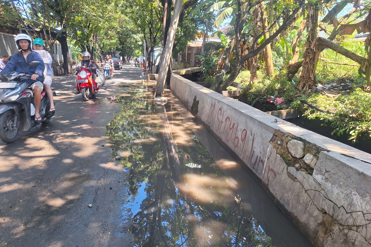 Joglo Jakbar Tahunan Langganan Banjir, Warga Minta Saluran Air Diperlebar