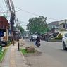 Bekas Penyangga Infrastruktur Internet yang Menjorok ke Tengah Jalan di Tangsel Akhirnya Dibongkar
