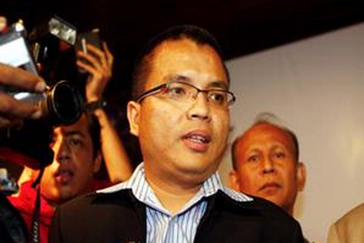 Sekretaris Satgas Pemberantasan Mafia Hukum Denny Indrayana. 