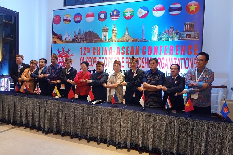 China-ASEAN Conference on People to People Friendship Organizations (CACPPFO) ke-12  berlangsung di Mason Pine Hotel Kota Baru Parahyangan, Padalarang, Kabupaten Bandung Barat, Selasa (12/11/2019).