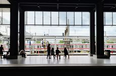 Tega! Pria Ini Curi Televisi Milik Warga yang Rumahnya Terbakar di Jakbar