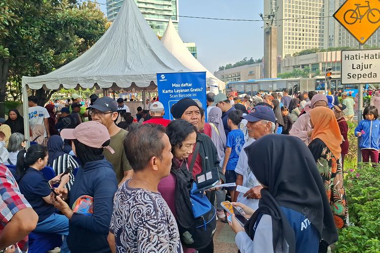Lansia Ini Kecewa Gagal Dapat Kartu Gratis Transum: Ternyata Buat Warga KTP DKI