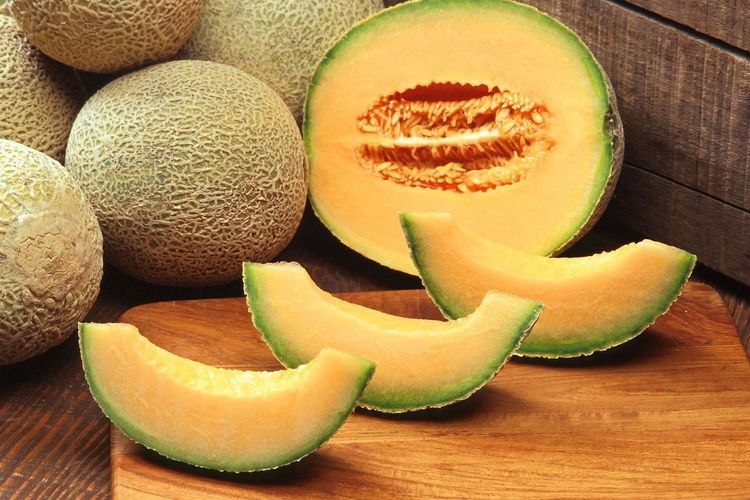 Ilustrasi buah melon. Melon termasuk buah yang aman untuk asam lambung. 