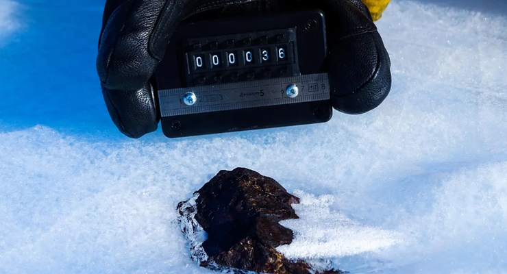 Es Antartika Mencair Bikin Meteorit Menghilang, Kok Bisa?