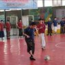 Saat Gibran Main Futsal Bareng Gus Pakai Sarung dan Kaus 