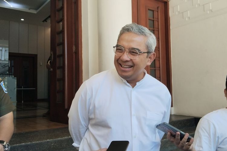 Erwin Mulai Aktif Kerja Lagi Jadi Wakil Wali Kota, M Farhan: Tadi Ikut Rapim, Sudah Normal