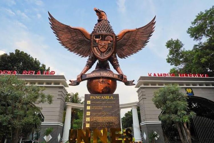Universitas Negeri Semarang (Unnes), Jawa Tengah. 