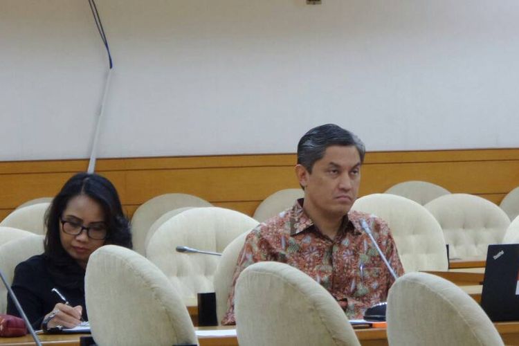 Koordinator Gugus Tugas Advokasi Dapil Luar Negeri Diaspora Indonesia, Mohamad Al-Arief dalam audiensi bersama Pansus RUU Pemilu di Kompleks Parlemen, Senayan, Jakarta, Jumat (2/6/2017).