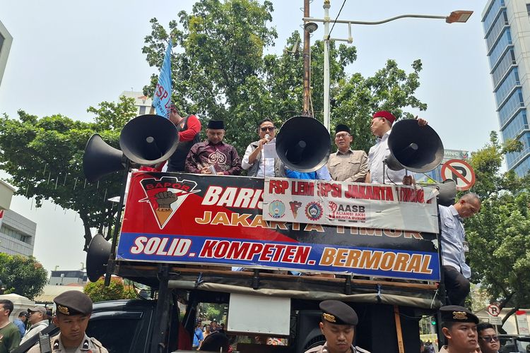 Ketua DPRD DKI Janji Teruskan Tuntutan Buruh soal RUU Ketenagakerjaan ke DPR RI