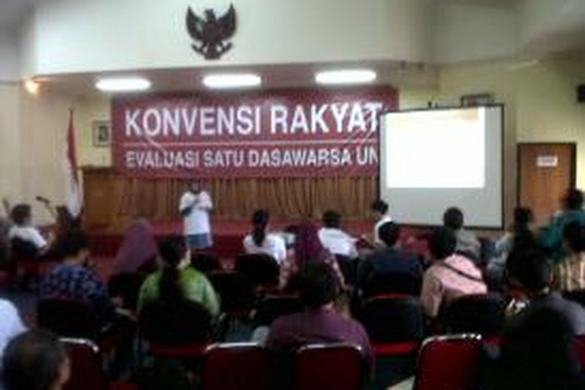 Aktivis Koalisi Reformasi Pendidikan menggelar acara 